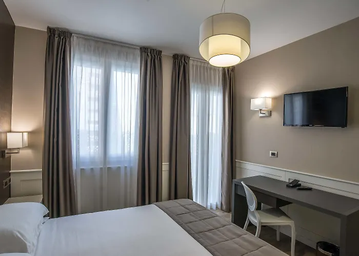 Museum Hotel 3*