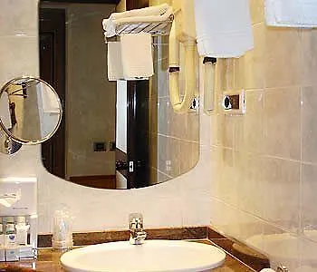 Hotel Museum 3*