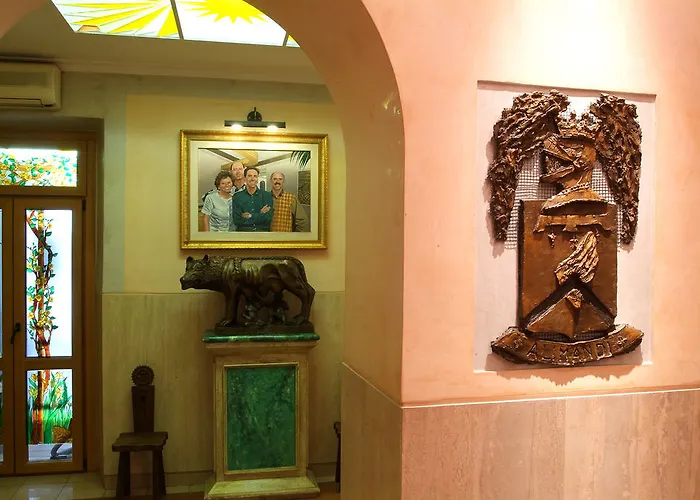 Museum Hotel 3*